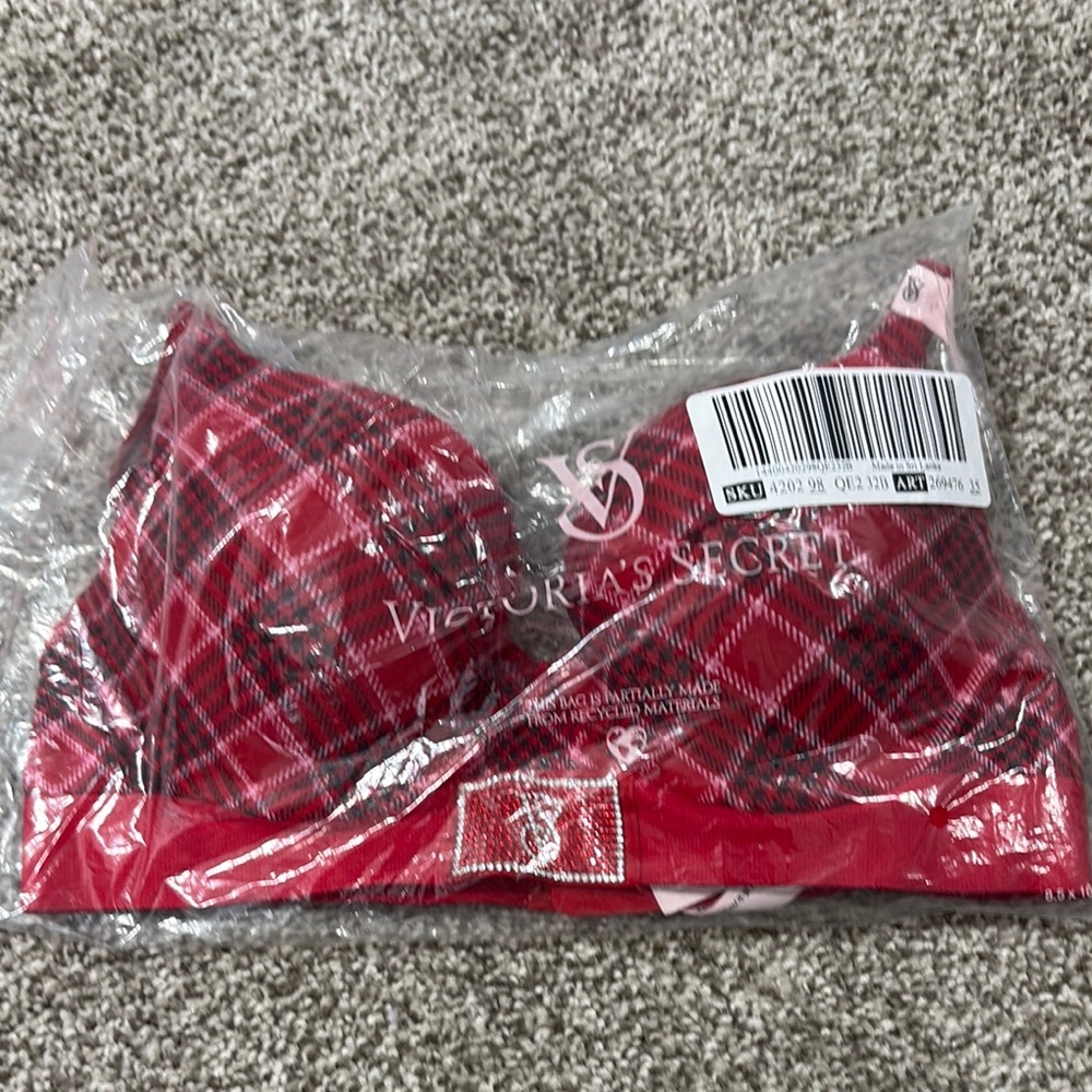 Brand new Victoria's Secret Red Plaid push up Bra